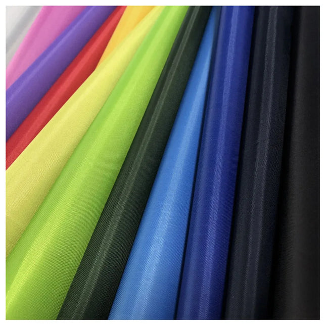 Waterdichte verduisterende gordijnstof