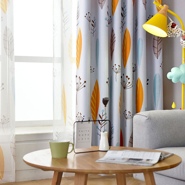 Verduisterend gordijn met gele bladeren