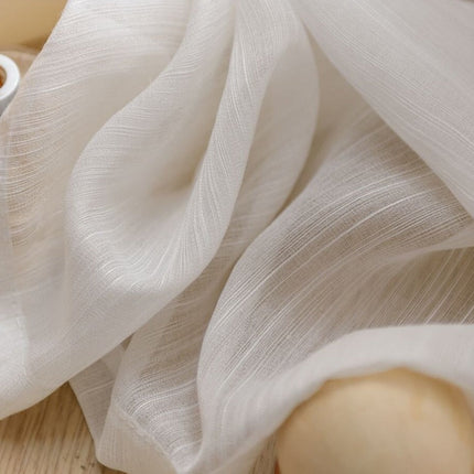 Moderne vitrage met subtiele streepstructuur