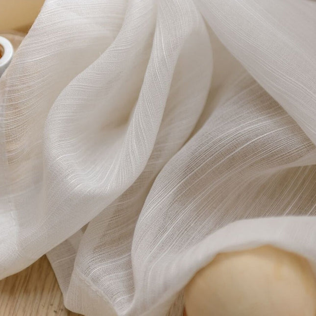 Moderne vitrage met subtiele streepstructuur