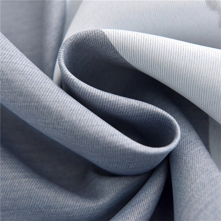 Grijs gordijn met landschap waterval print