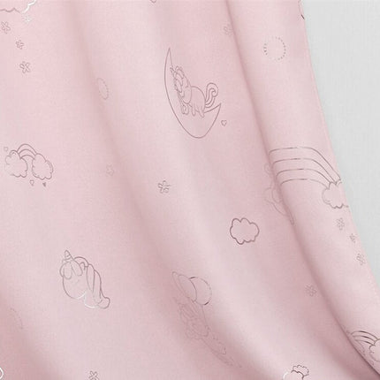 Roze kindergordijn met zilveren eenhoorns