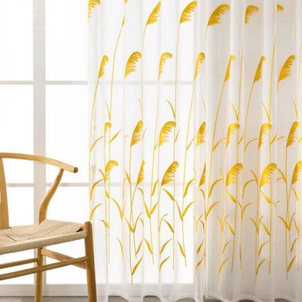 Vitrage met geborduurde gele rietpluimen