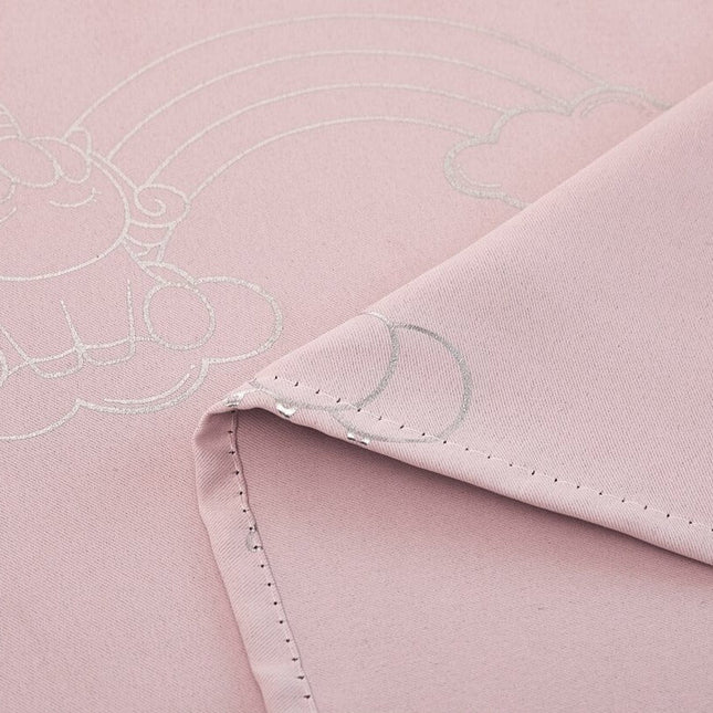 Roze kindergordijn met zilveren eenhoorns