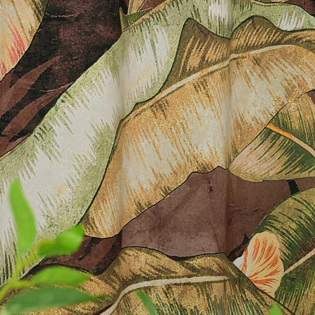 Verduisterend gordijn Liekson met tropische jungleprint.