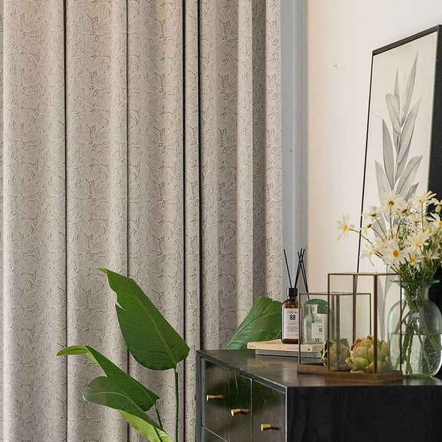 Crèmewit verduisterend gordijn met structuur