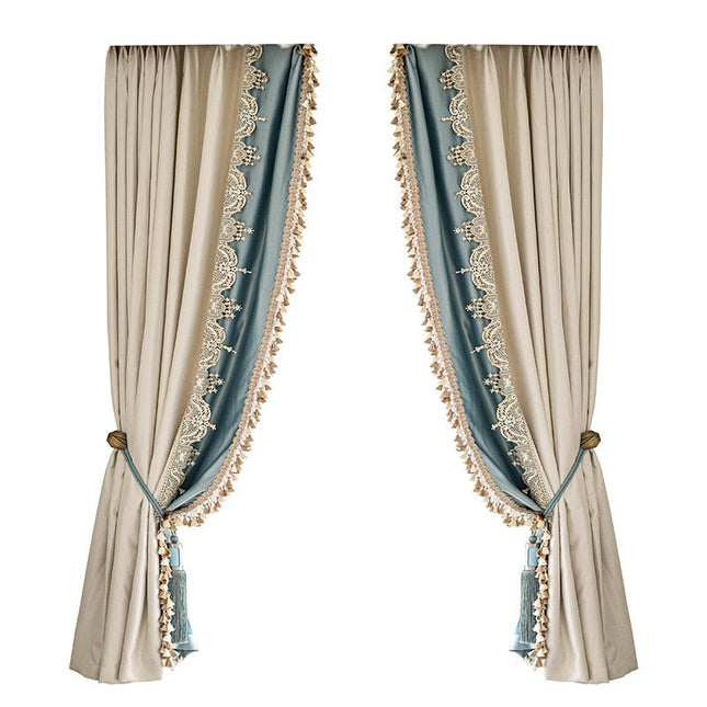 Klassiek verduisteringsgordijn met kant en franjes