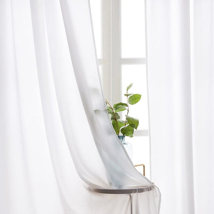 Effen soepelvallend lichtdoorlatend gordijn