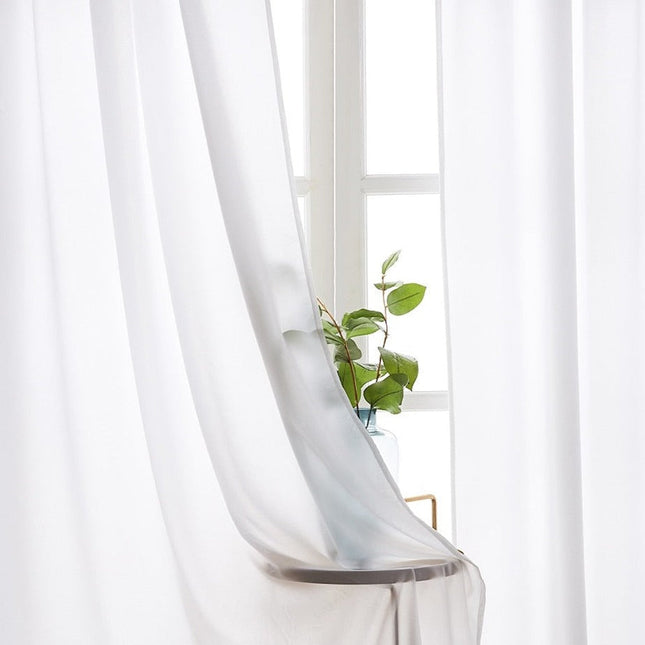 Effen soepelvallend lichtdoorlatend gordijn