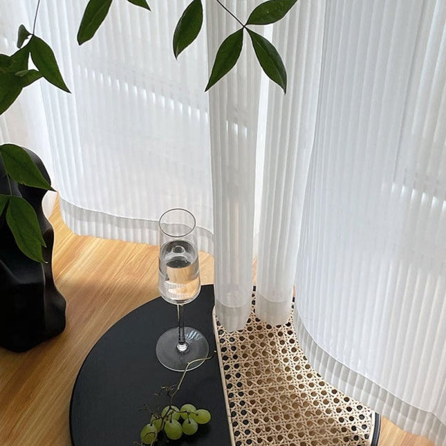 Geplisseerd lichtdoorlatend vitrage gordijn