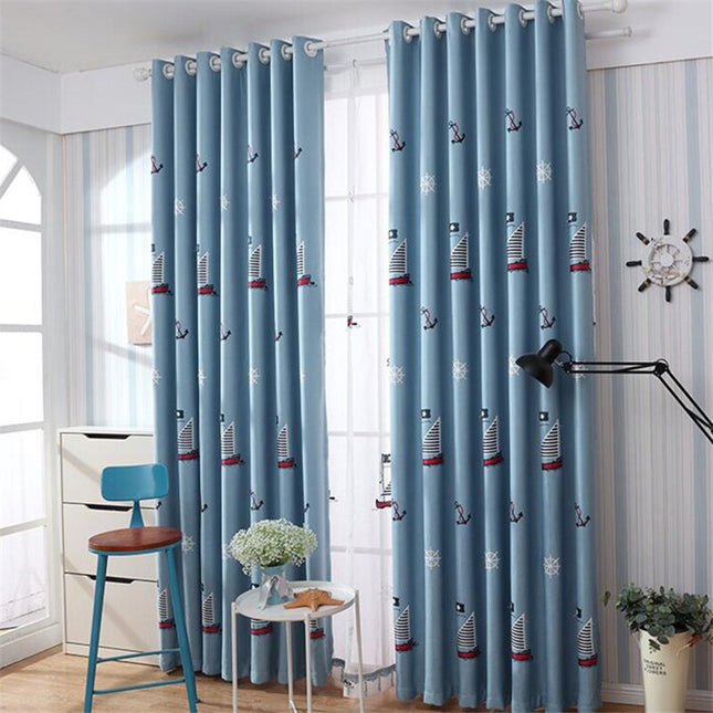 Vitrage met geborduurde zeilboot voor kinderkamer