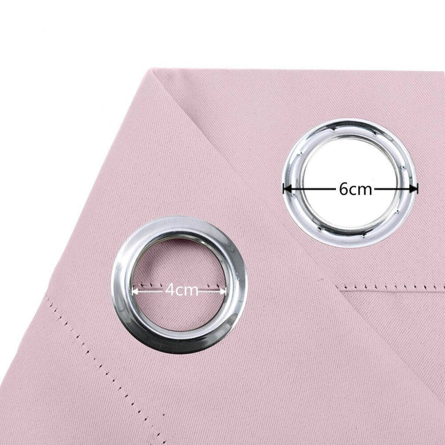 Modern effen verduisterend gordijn met ringen