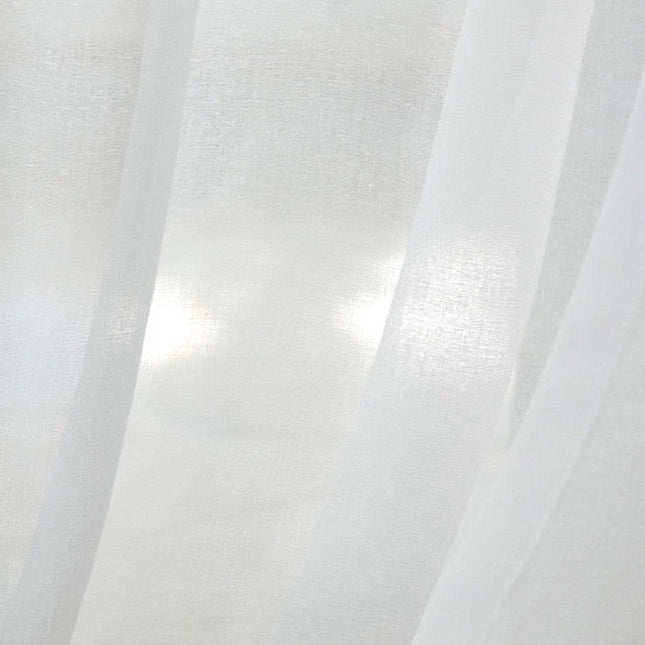 Effen lichtdoorlatende vitrage voor woonkamer