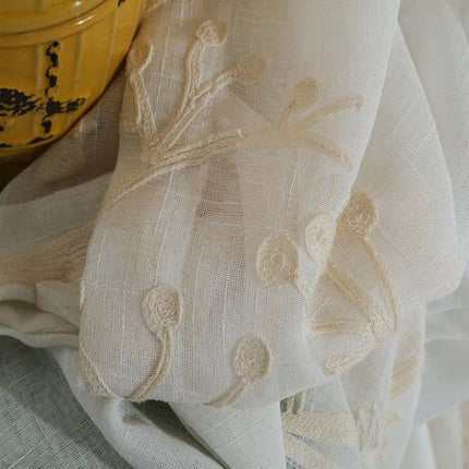 Linnenlook vitrage met borduursel