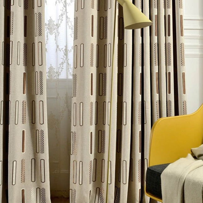 Gordijn met modern geometrisch patroon