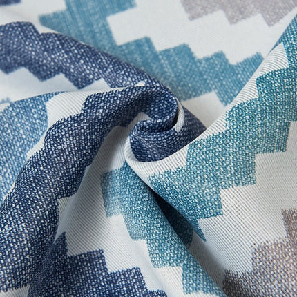 Blauw verduisteringsgordijn met modern zigzagpatroon