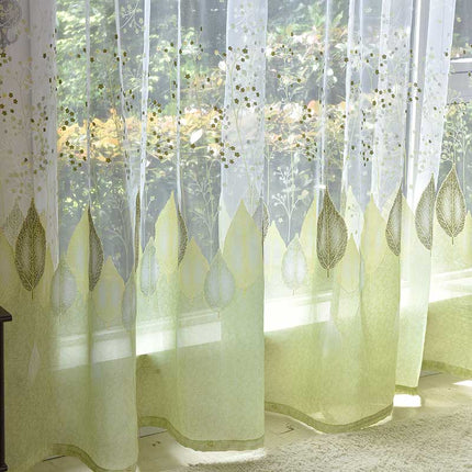 Vitrage gordijn met groene bladeren