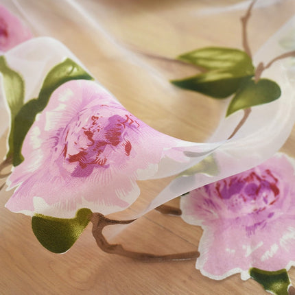 Vitrage met roze bloemen en bladeren