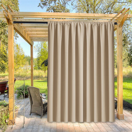 Beige buitengordijn voor veranda