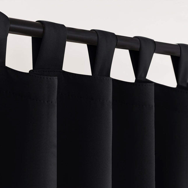 Beige buitengordijn met tunnel voor roede