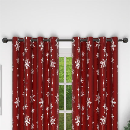 Rood kerstgordijn met witte sneeuwvlokken