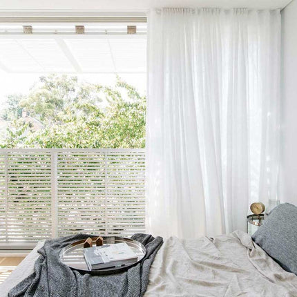 Modern lichtdoorlatend vitrage gordijn
