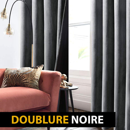 Donkergrijs verduisterend gordijn van fluweel