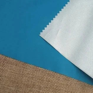 Blauwe verduisterende stof voor gordijnen