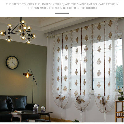 Vitrage ophaalgordijn met barok borduursel