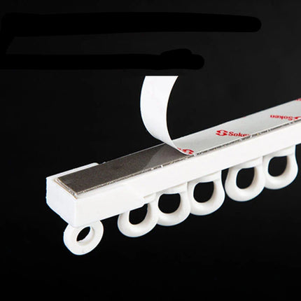 Zelfklevende gordijnrail zonder boren