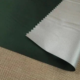 Blauwe verduisterende stof voor gordijnen