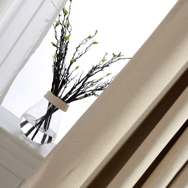 Effen beige verduisterend gordijn