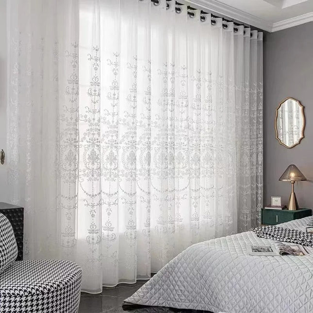 Klassieke vitrage met beige damastpatroon