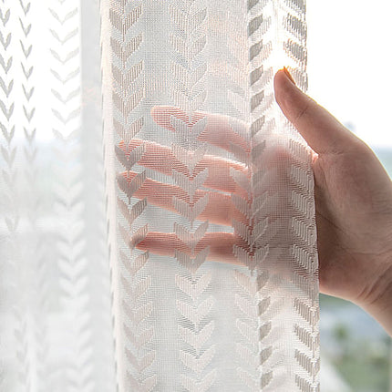 Witte vitrage met visgraatmotief