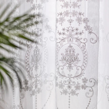 Klassieke vitrage met beige damastpatroon