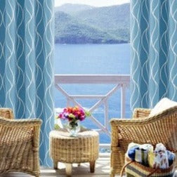 Buitengordijn met modern golvend patroon