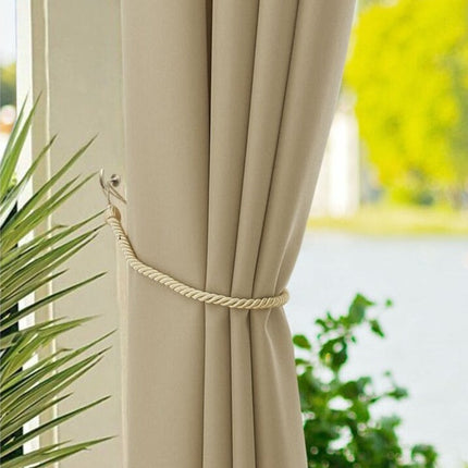 Beige zonwerend buitengordijn voor pergola