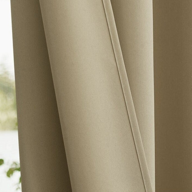 Beige zonwerend buitengordijn voor pergola