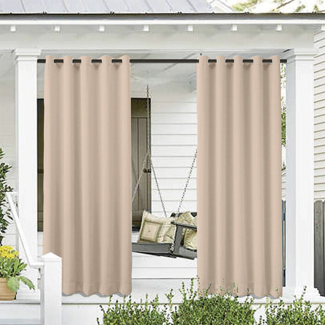 Beige buitengordijn voor terras zonwering