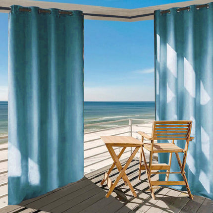 Waterdicht pergola gordijn voor beschutting buiten.