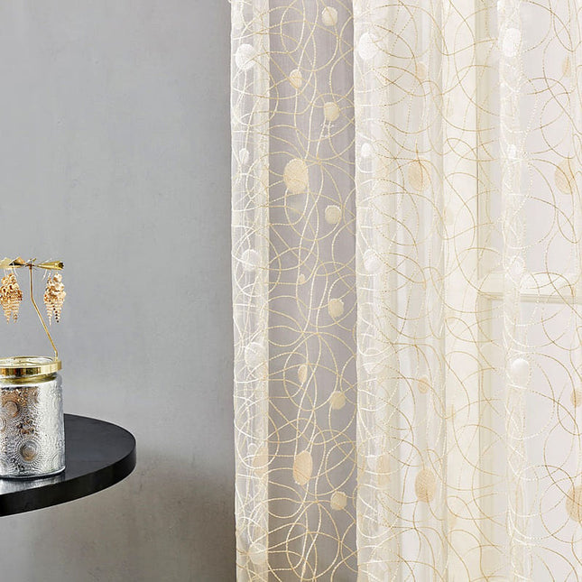 Beige vitrage met geborduurd vogelpatroon