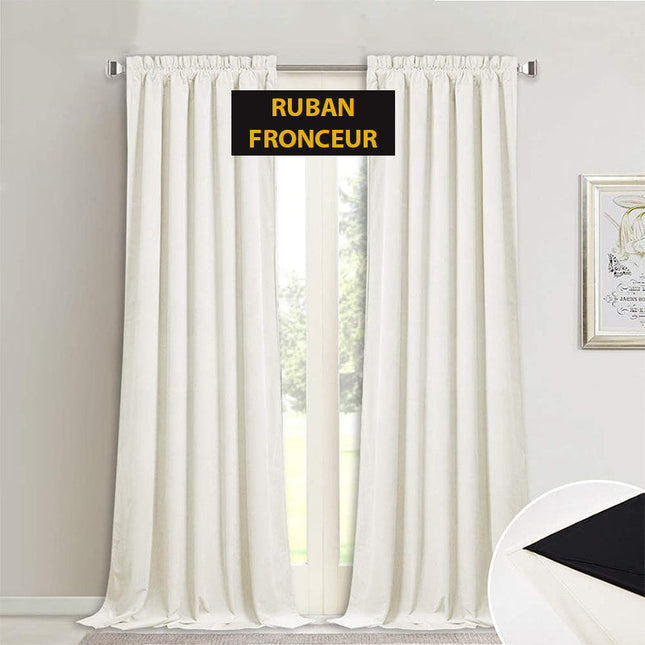 Wit fluwelen verduisterend gordijn